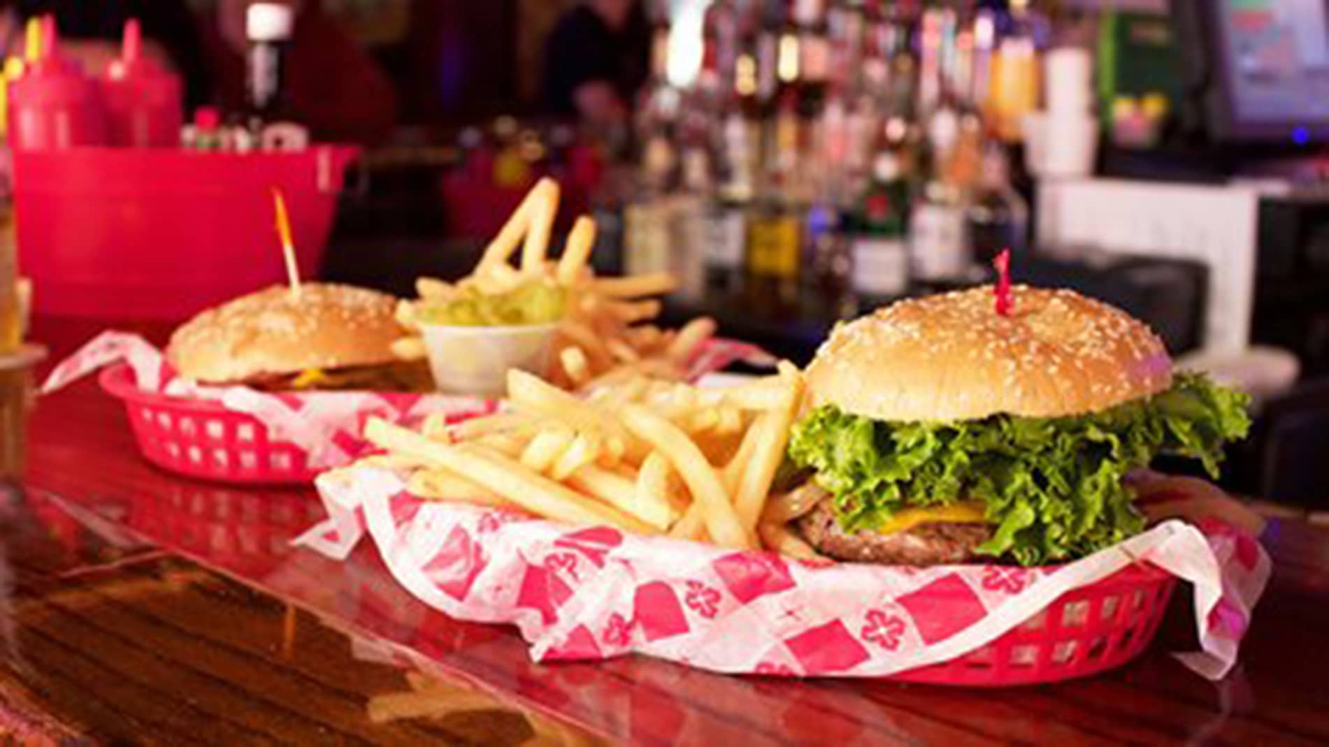 best food in kenosha, best burger in kenosha, kenosha bar and grill